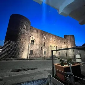 La Piccola Grotta Ursino , Katania Włochy
